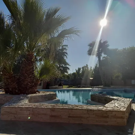 L'escale Mobil'home Giana אגדה